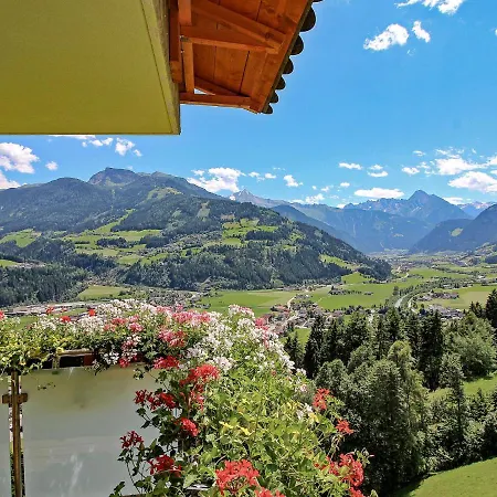 Geisler By Interhome Lägenhet Zellberg