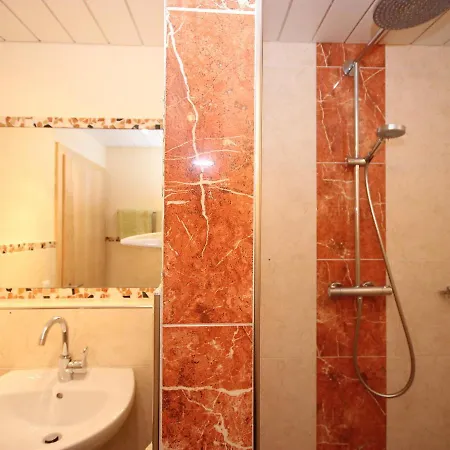 Geisler By Interhome Apartamento Zellberg